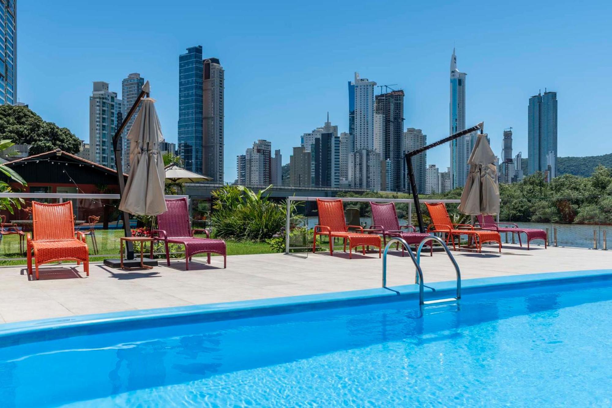Rizzu Marina Hotel Balneario Camboriu Exterior photo